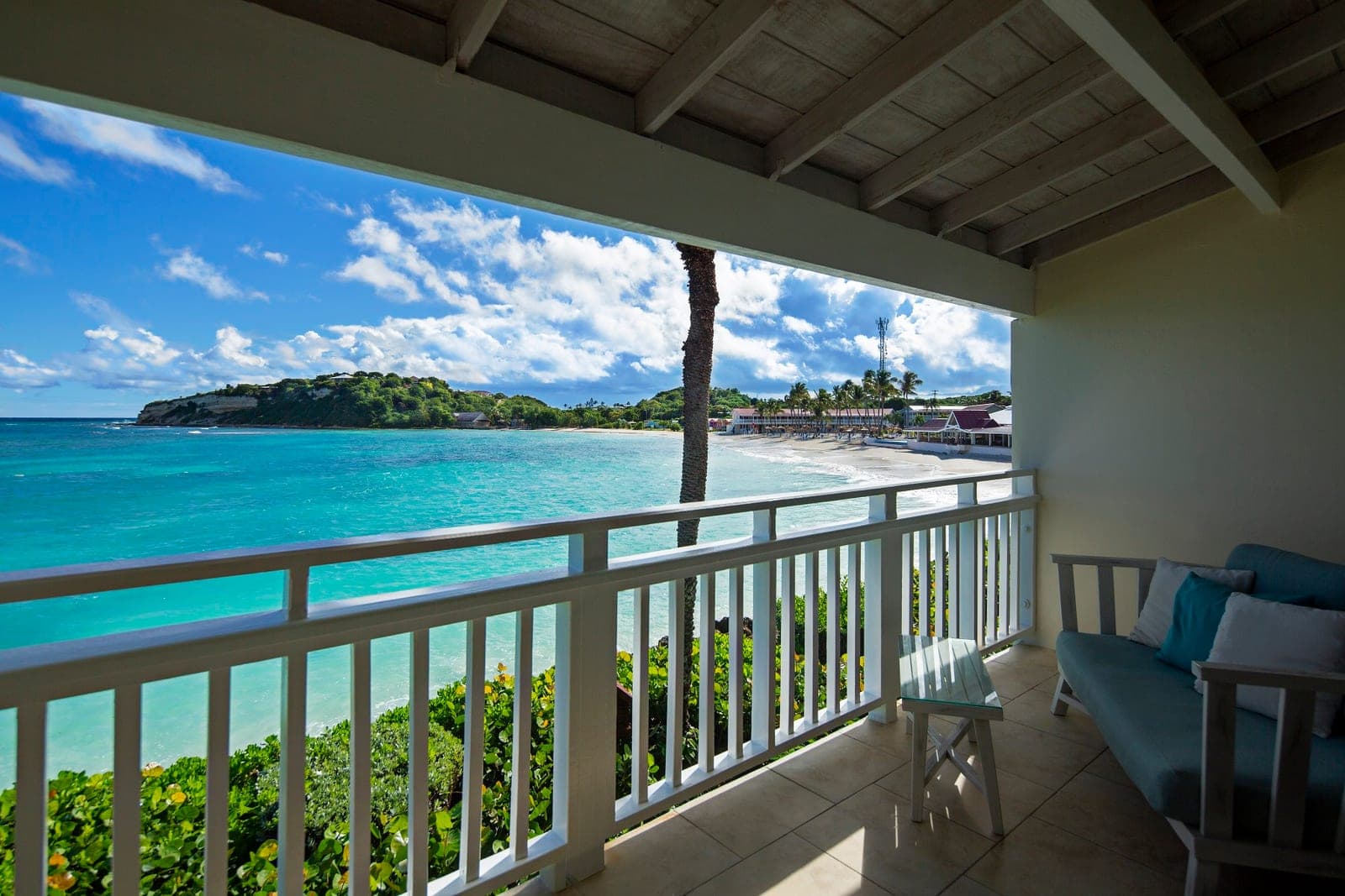 Pineapple Beach Club Antigua: Waterfront Room Terrace