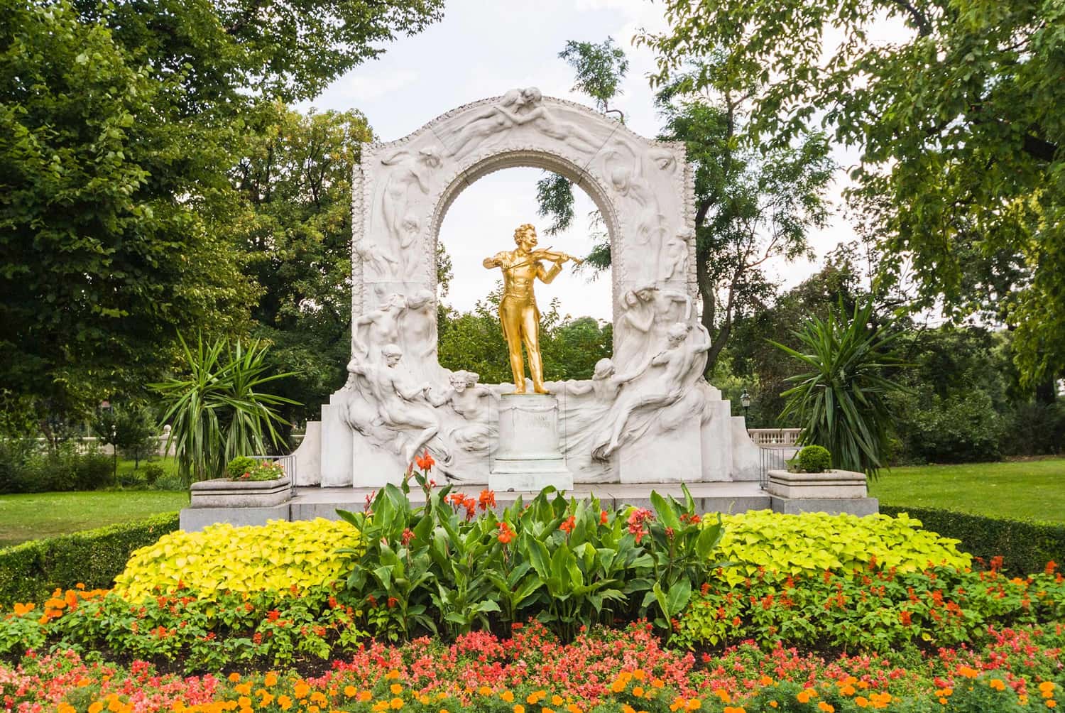 Strauss Monument in Stadt Park in Vienna, Austria