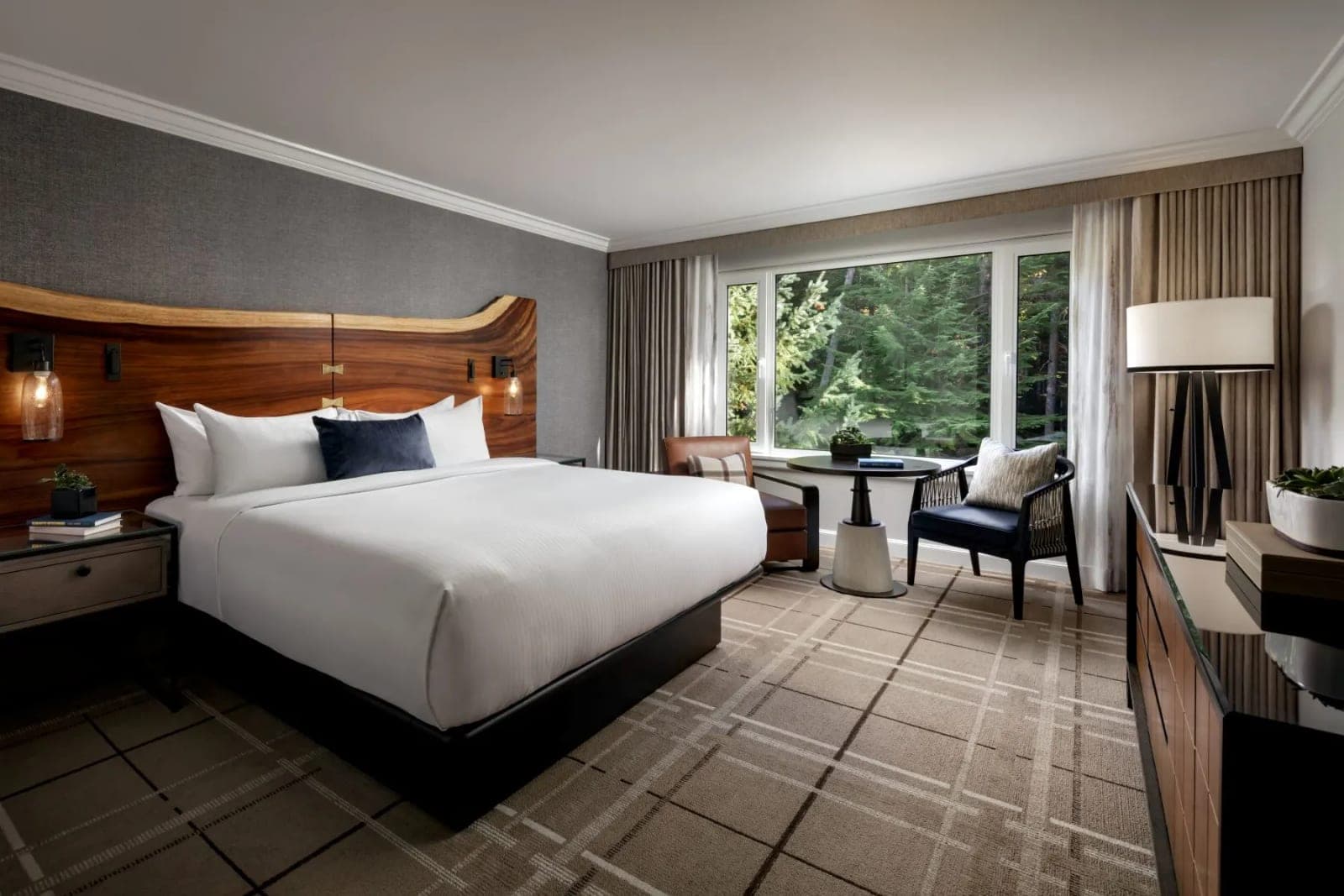 Fairmont Chateau Whistler: Room