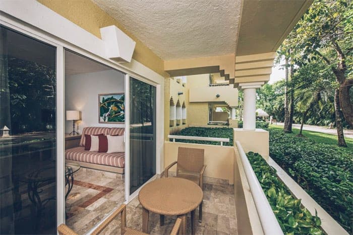 Iberostar Waves Paraiso Del Mar: Guest Room Patio