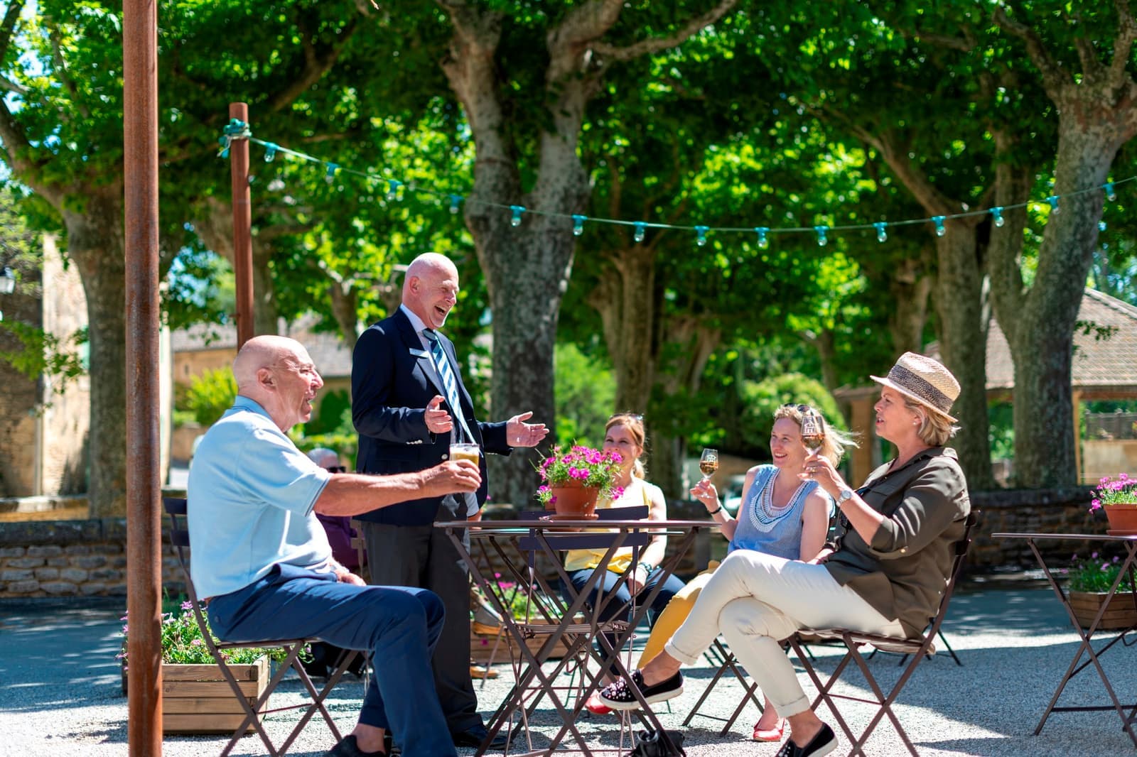 Guest enjoying drinks and the sunshine in Albi, France