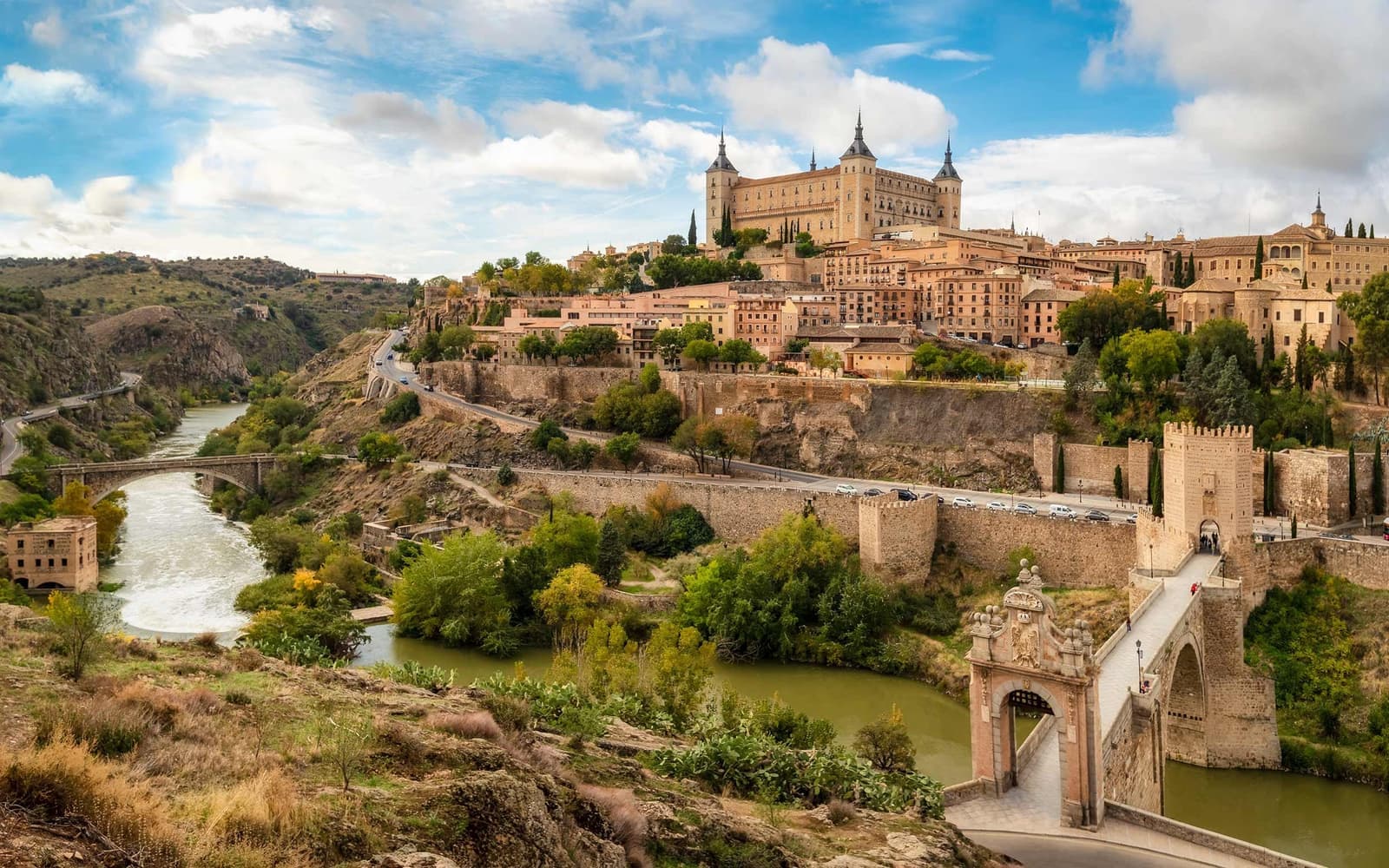A scenic view of the Alcazar Fortress in Spain