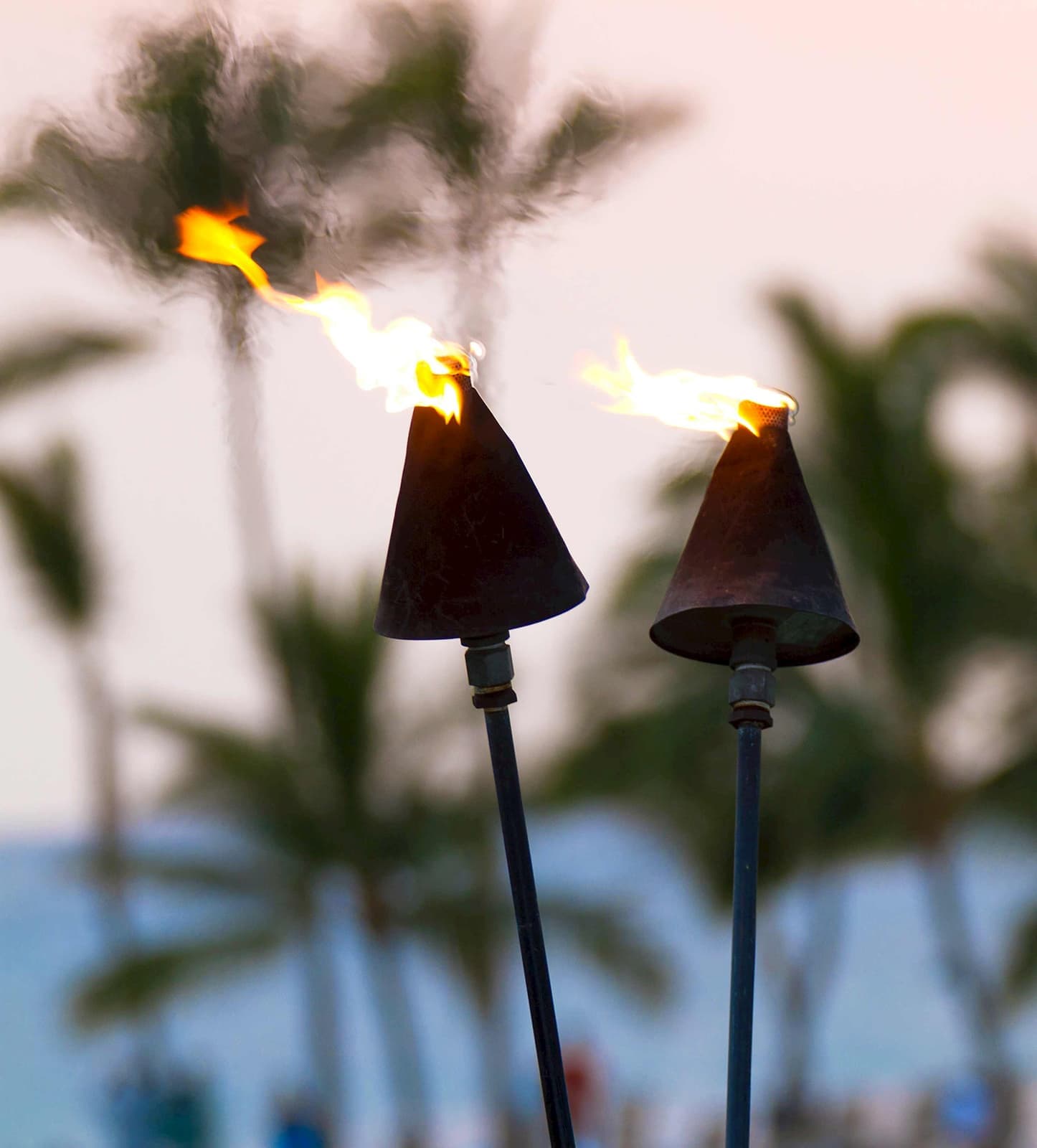 tiki-torches-kahului-hawaii