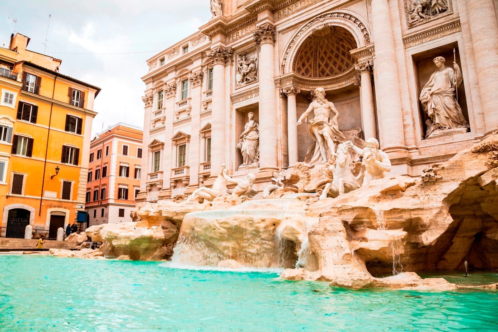 Trevi Fountain Rome, Italy