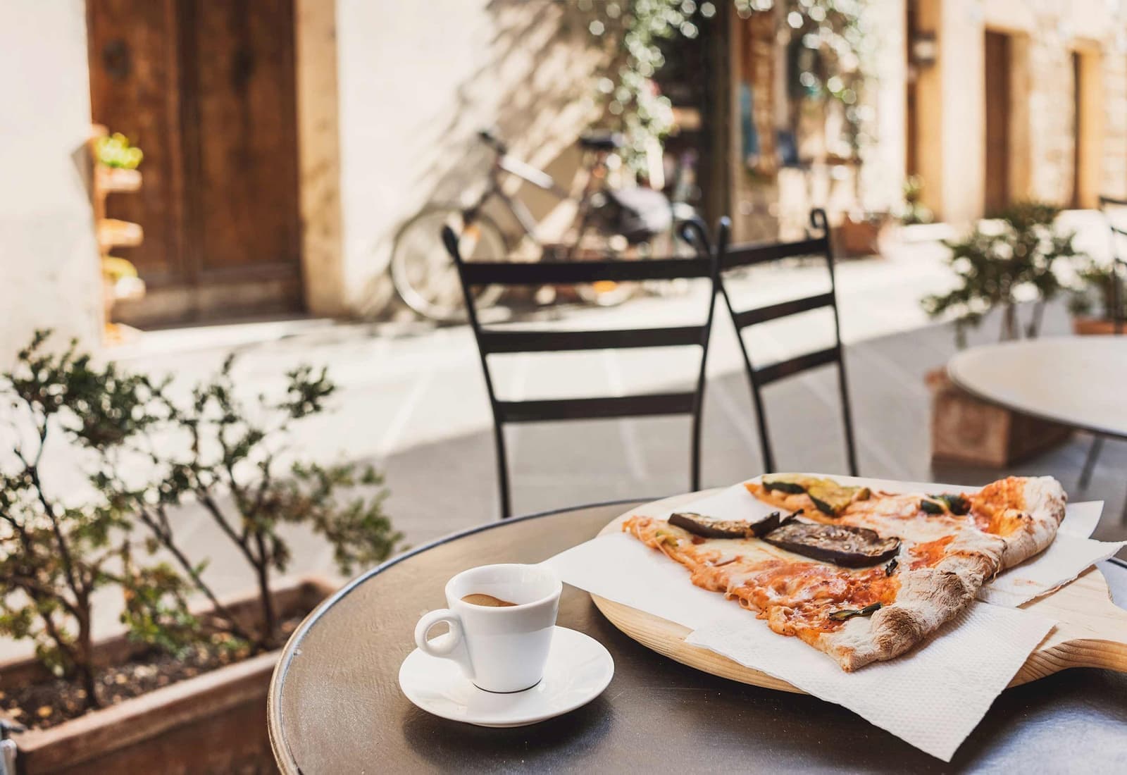 Pizza and Coffee in Italy