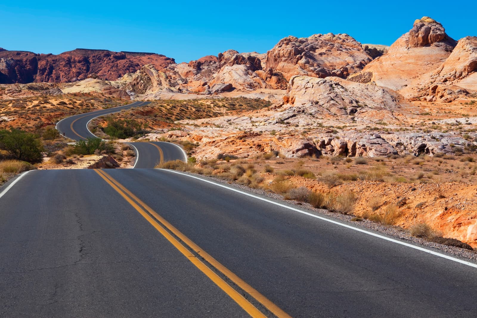 Day Hero, Winding Road, Fire State Park, Nevada, Usa
