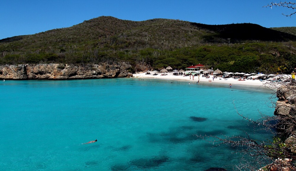 Playa Kenepa Grandi