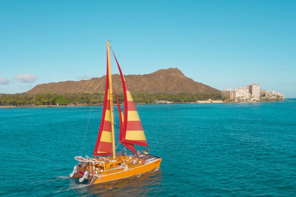 Snorkel and sail from Waikiki